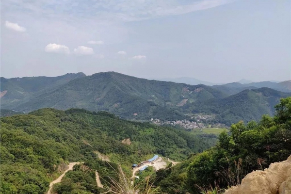 起拍價9.6億，儲量1.66億m3！又一超級花崗巖礦權(quán)即將問世